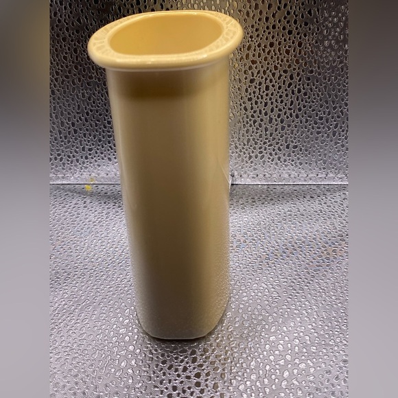 Cusinart Pusher Chute  Food Processor Replacement Part - Picture 3 of 4